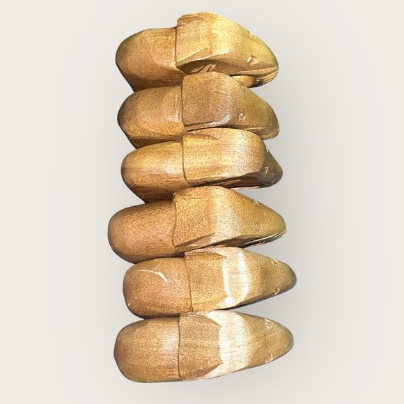 Vintage Set Of 5 Wood Napkin Holders Rings Hand Carved Elephant 3.5” X2.5” - Picture 10 of 10